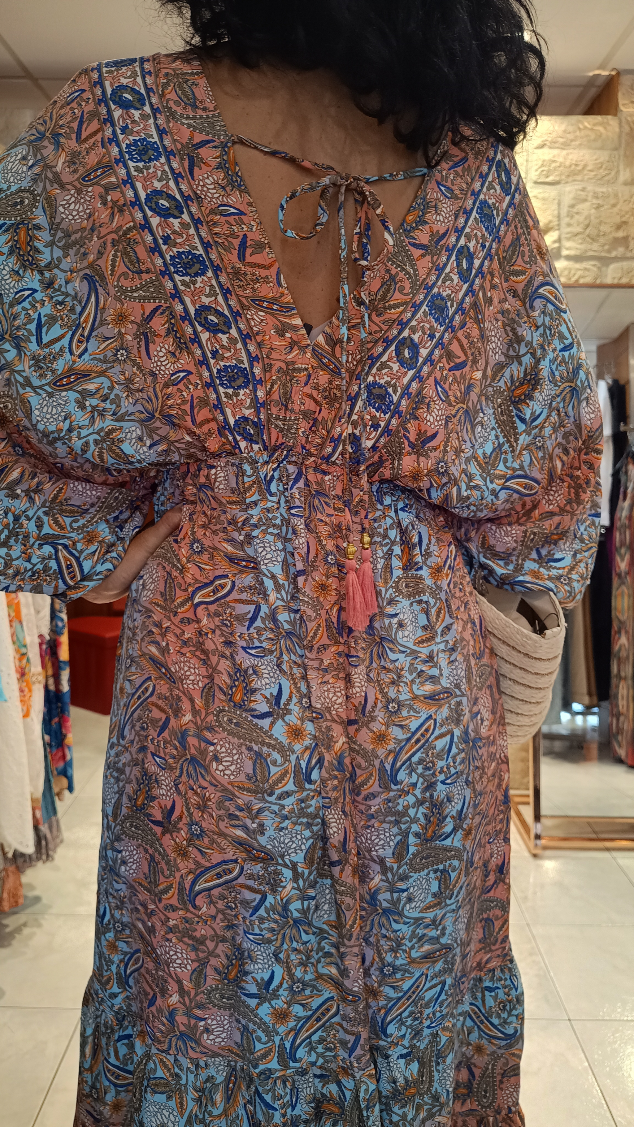 Robe longue Évasion rose et turquoise
