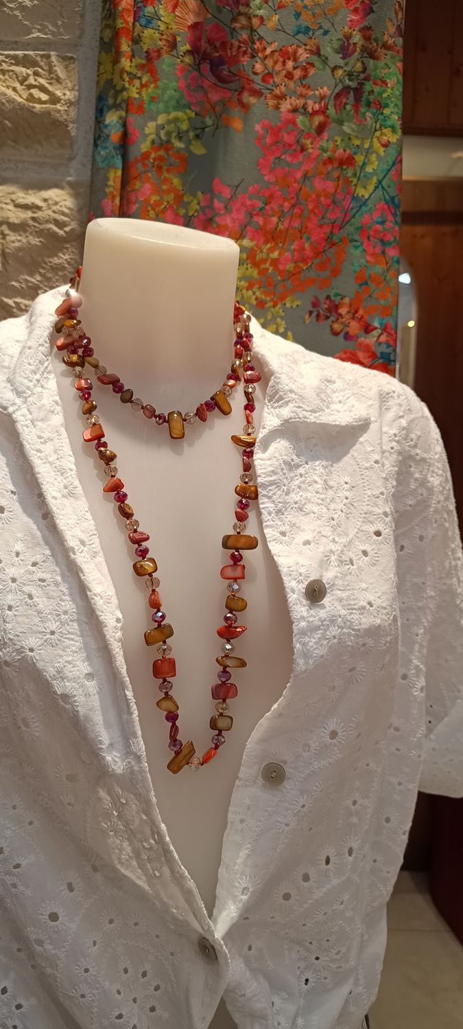 Collier pierres nacrées caramel 