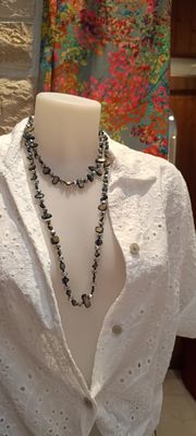 Collier pierres nacrées anthracite 