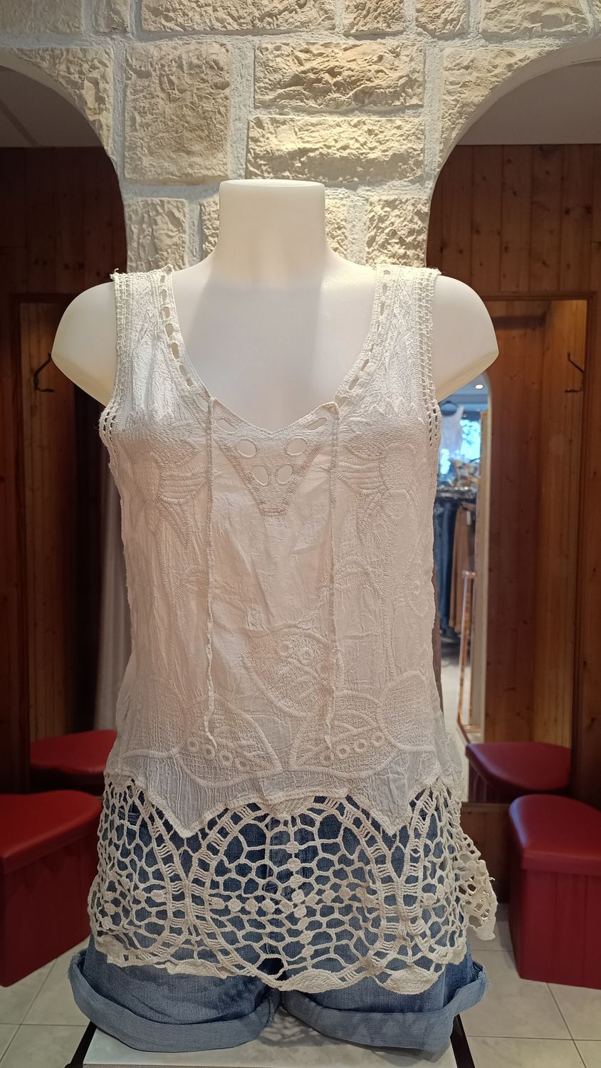 Débardeur dentelle beige 