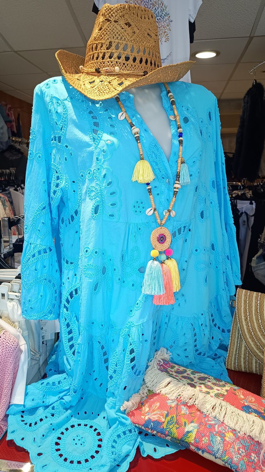 Robe broderie anglaise turquoise 