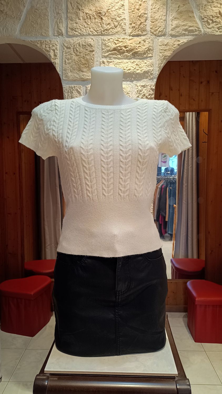 Tricot torsades crème 