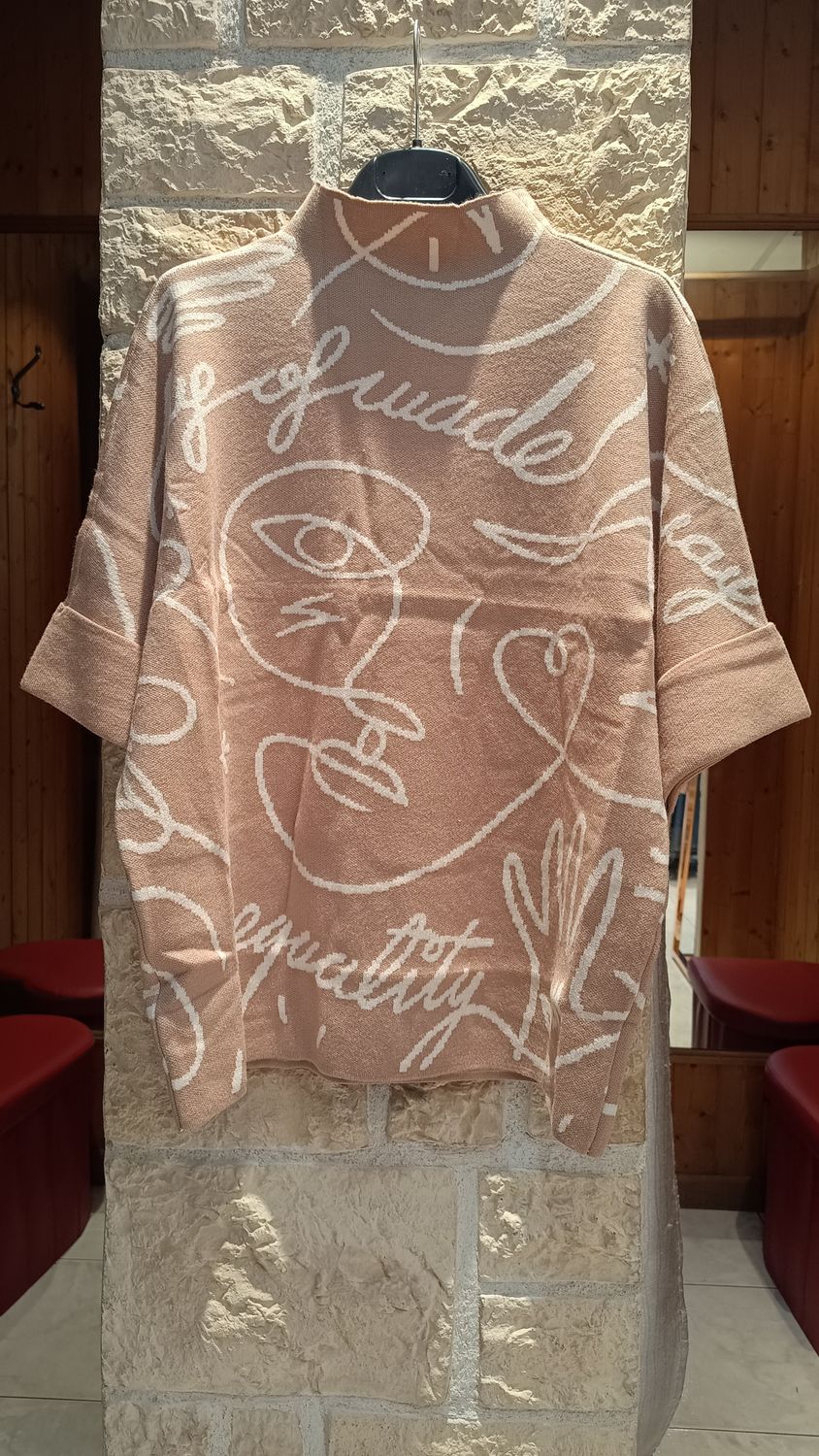 Pull Mara imprimé graphique beige 