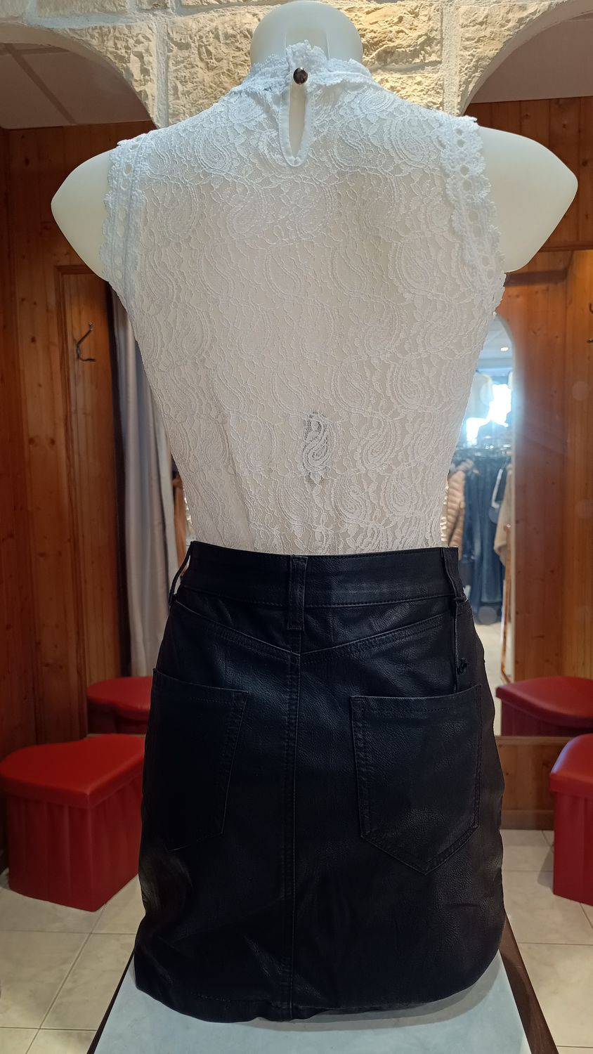 Body dentelle sans manches blanc 