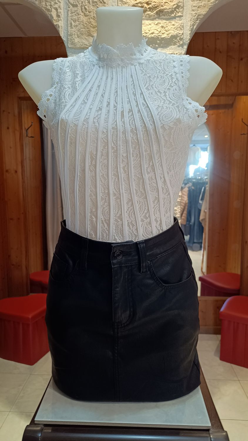 Body dentelle sans manches blanc 