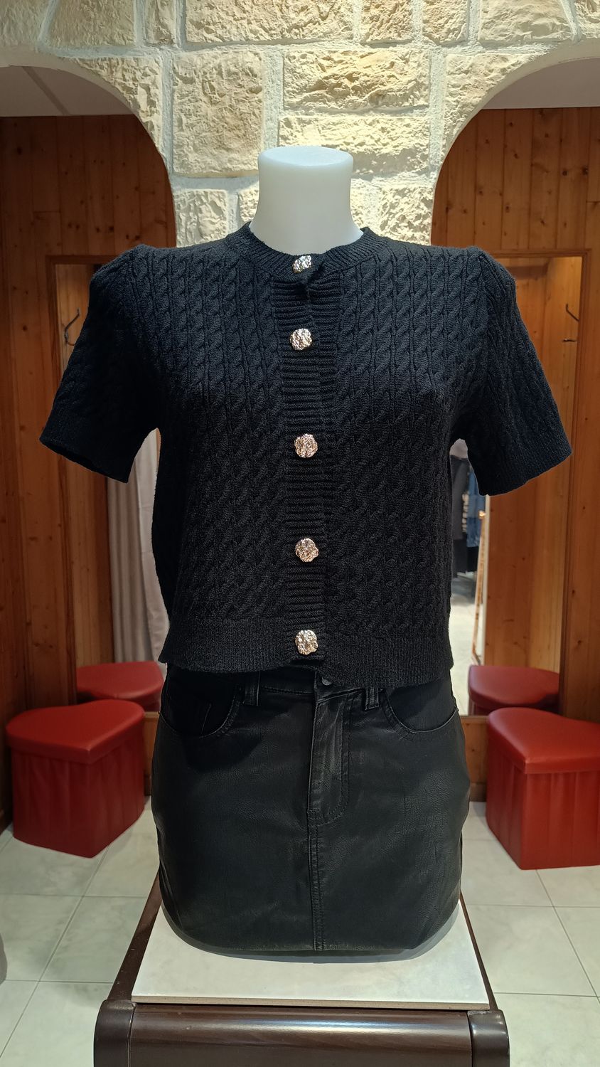 Pull gilet manches courtes noir Pull gilet manches courtes noir