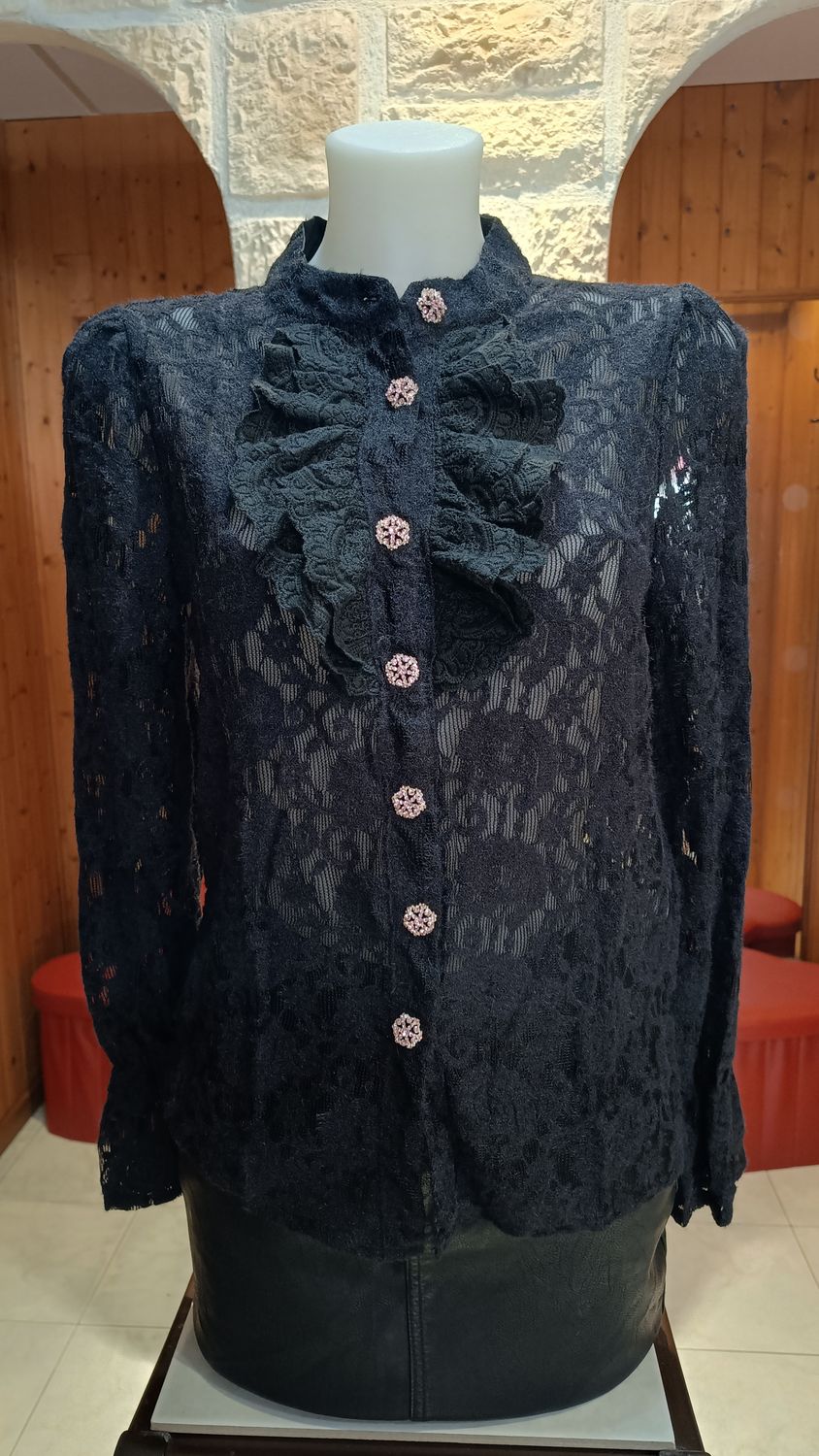 Chemise dentelle Boho chic noir 
