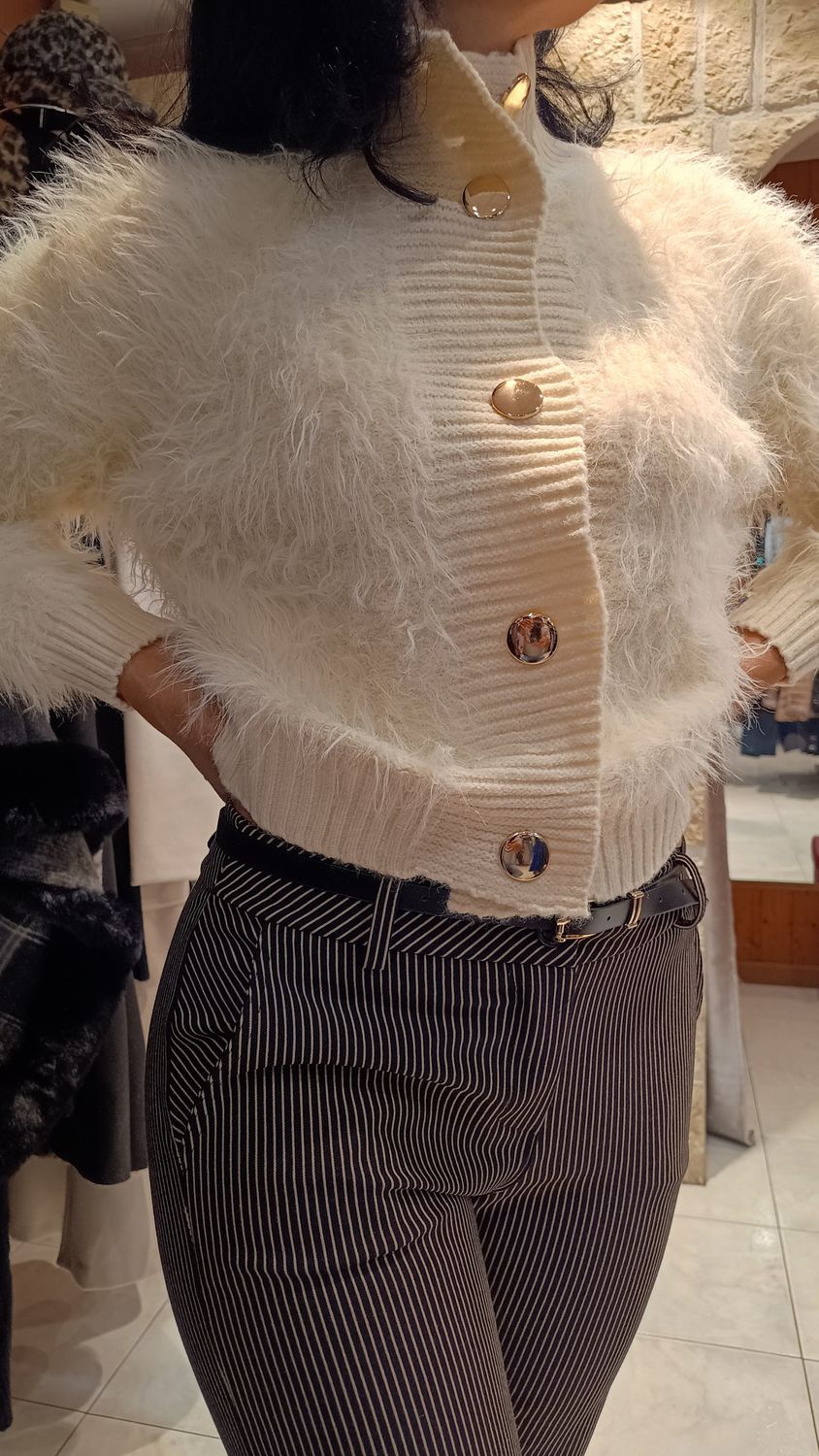 Cardigan poilu écru  Cardigan poilu écru