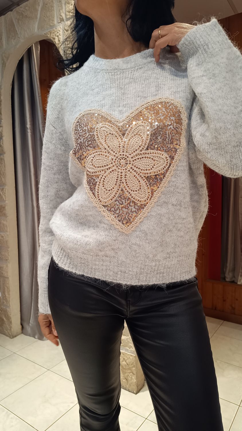 Pull Coeur gris clair  Pull Coeur gris clair