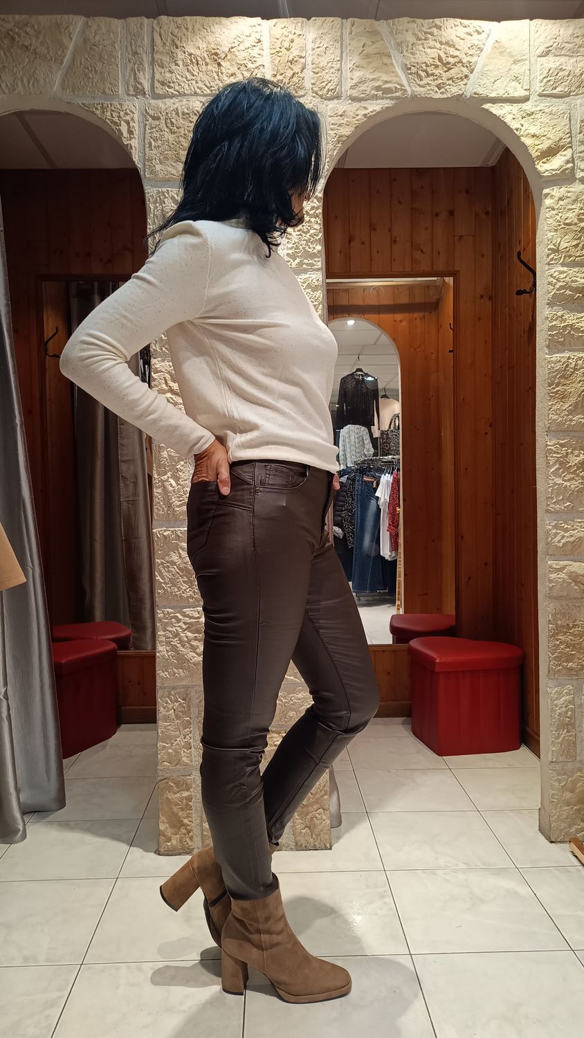 Pantalon simili cuir molletonné  Pantalon simili cuir molletonné
