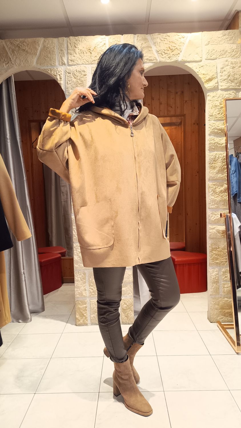Veste à capuche suédine camel 
