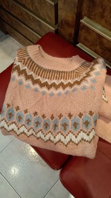 Pull Norvège rose pastel 