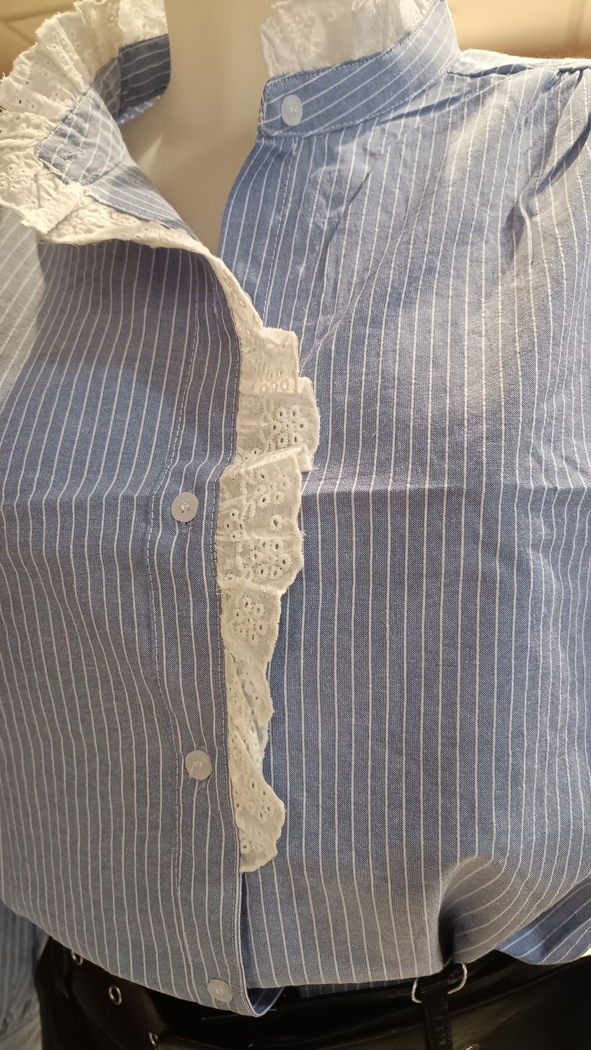 Chemise col officier dentelle Chemise col officier dentelle