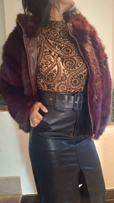 Jupe similicuir noir 