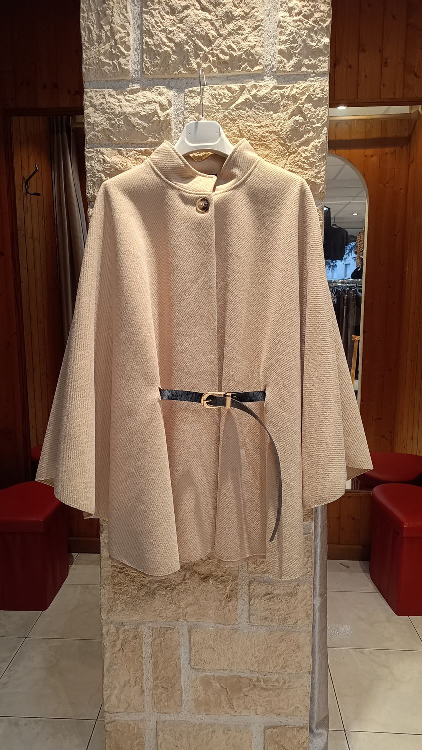 Cape ceinturée écru Cape ceinturée écru