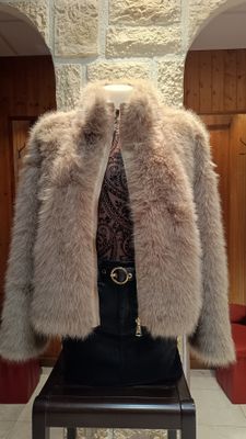 Veste fourrure synthétique taupe 