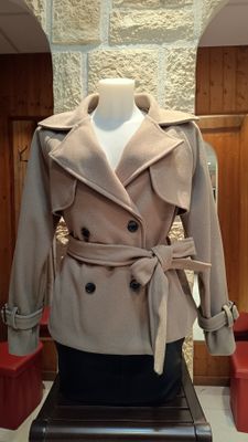 Manteau court taupe 