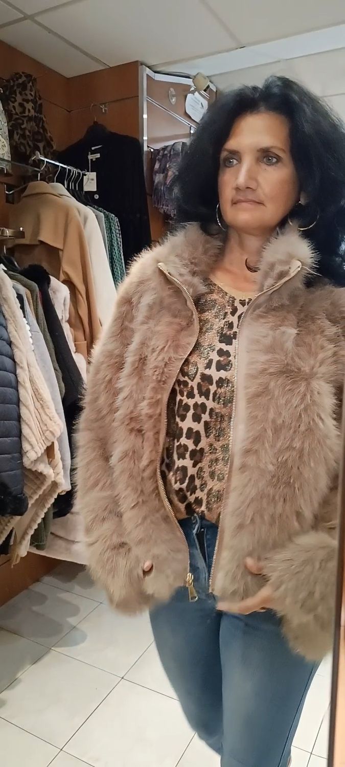 Veste fourrure synthétique taupe 