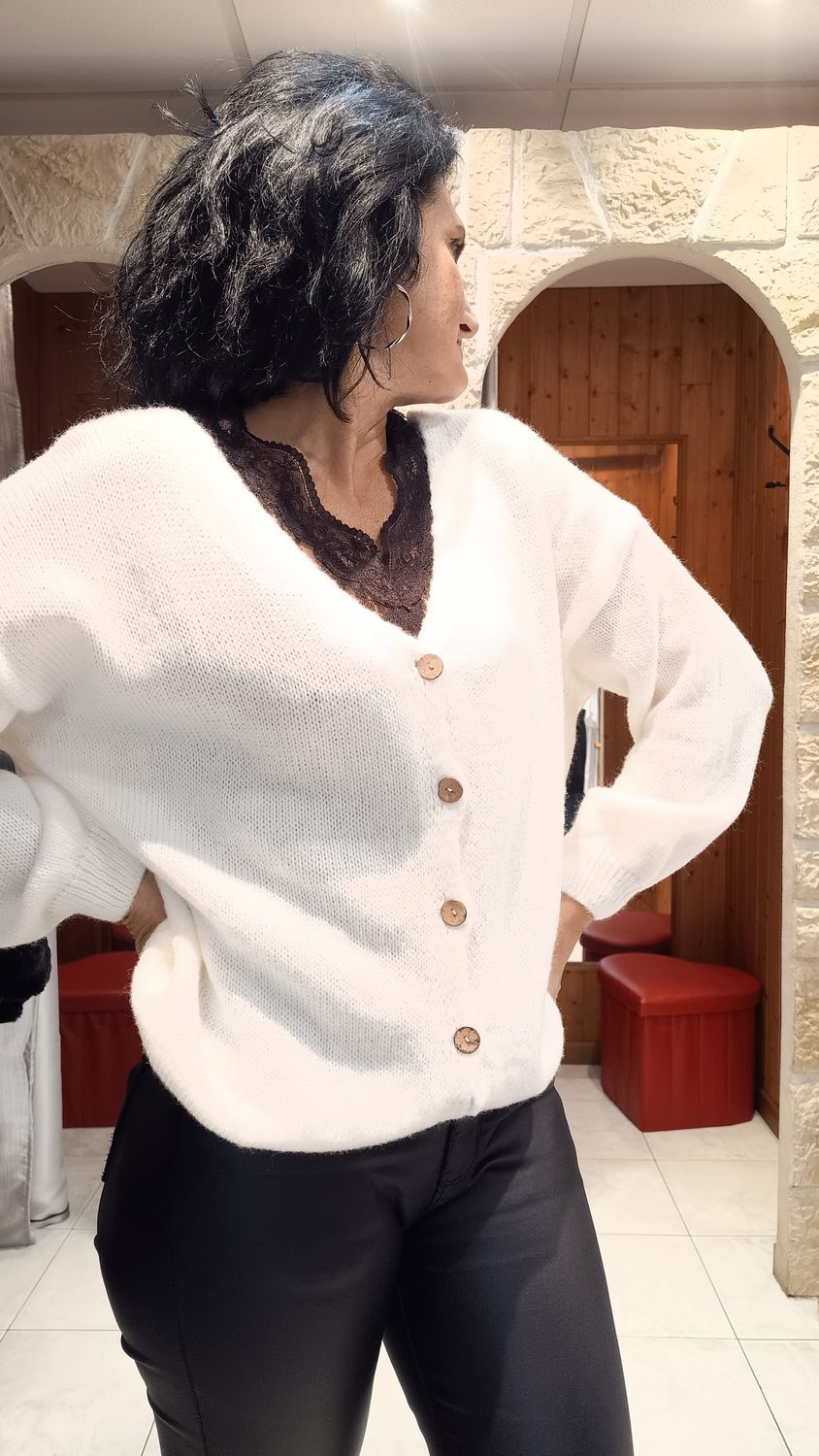 Gilet cardigan blanc cassé Gilet cardigan blanc cassé