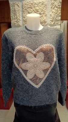 Pull Coeur gris foncé 