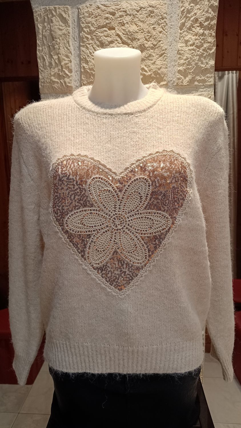 Pull Coeur beige 