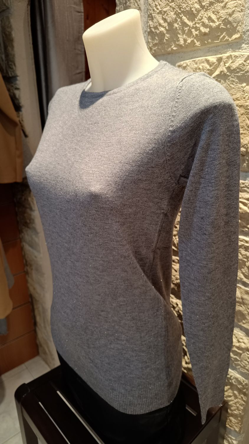 Pull basique col rond pailleté gris Pull basique col rond pailleté gris
