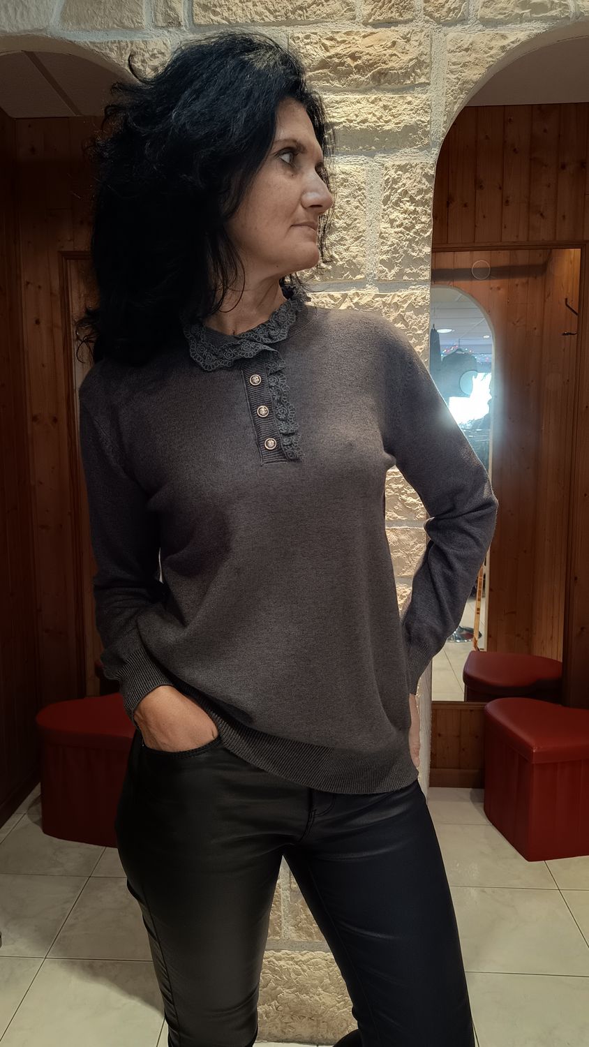 Pull col montant dentelle gris anthracite 
