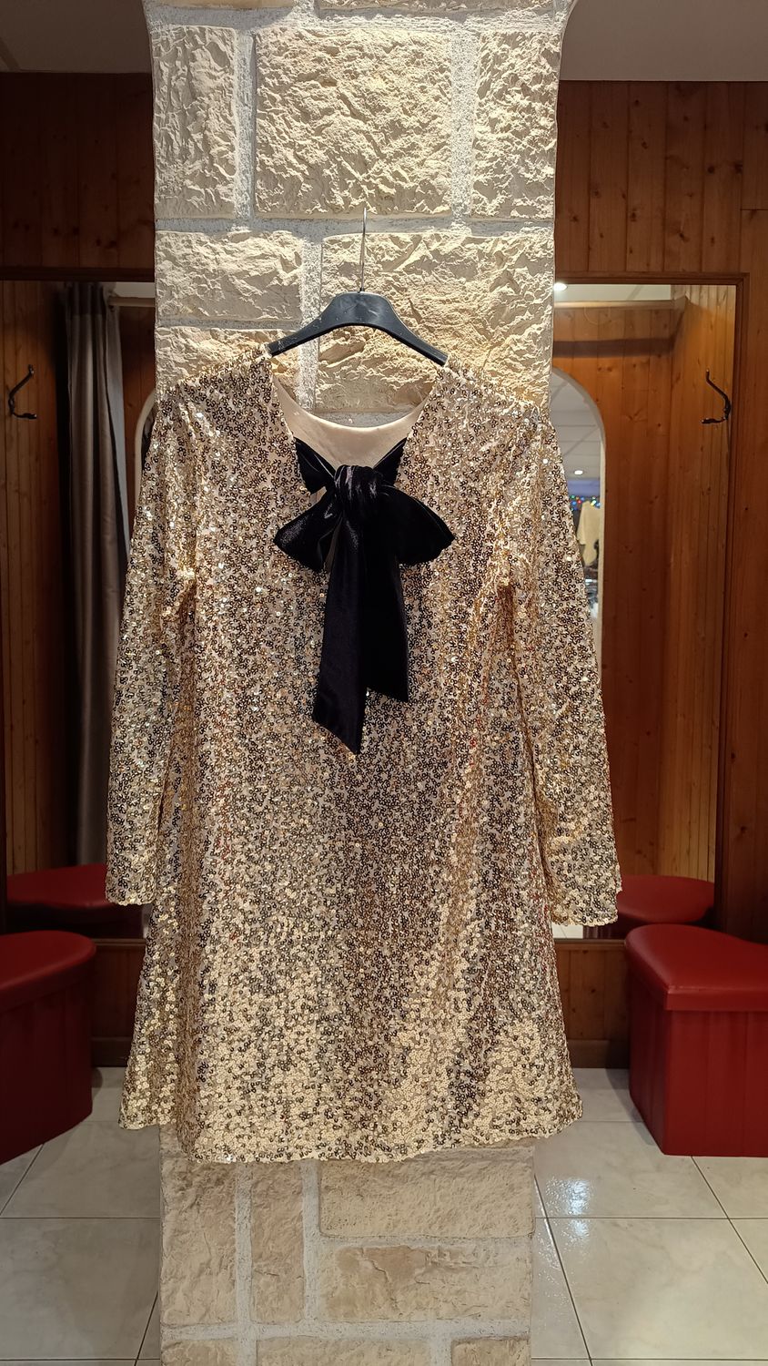 Robe fête sequins doré Robe fête sequins doré