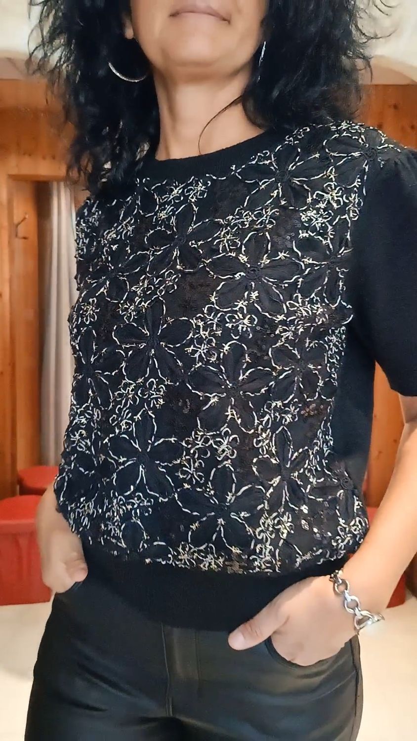 Pull Zara fleurs noir 