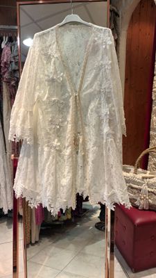 Kimono dentelle blanc cassé 