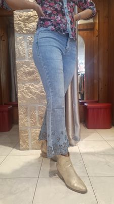 Jean évasé broderies