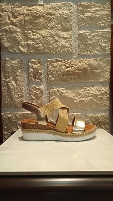 Sandales élastiques doré