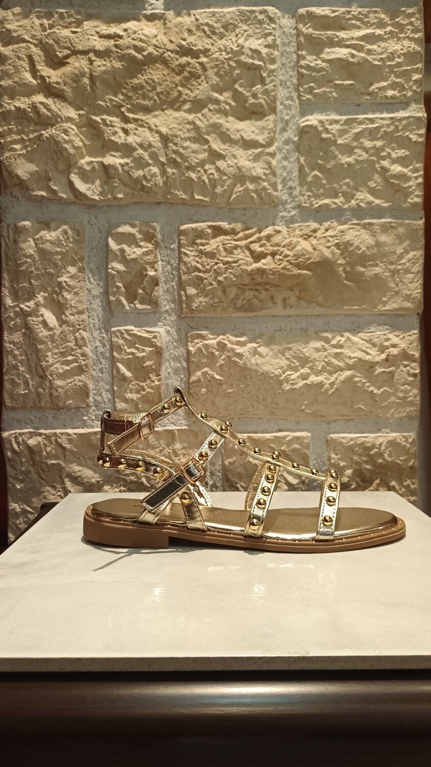 Spartiates à clous doré Spartiates à clous doré