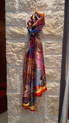 Foulard imprimé fantaisie jaune
