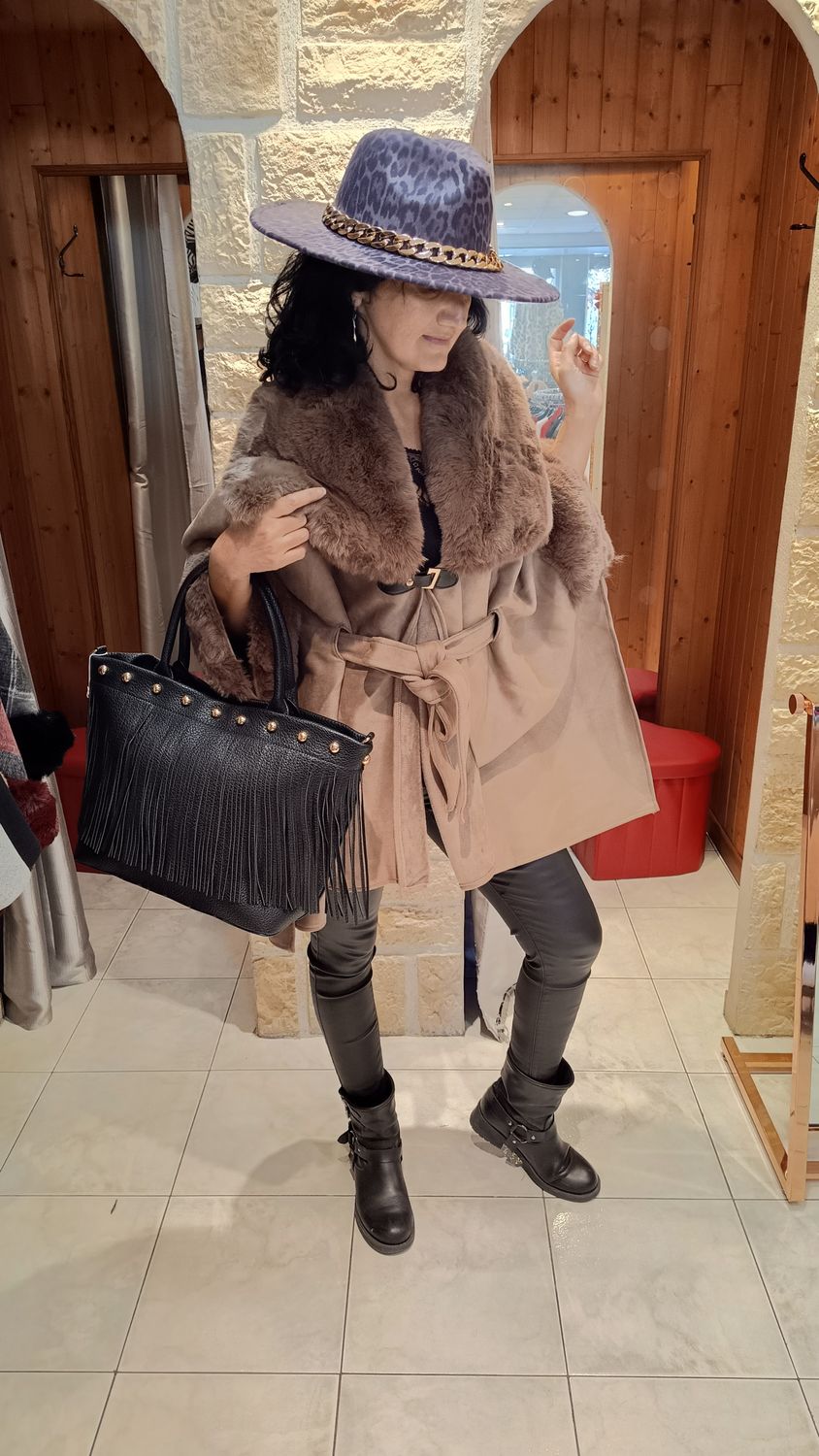 Chapeau imprimé léopard gris