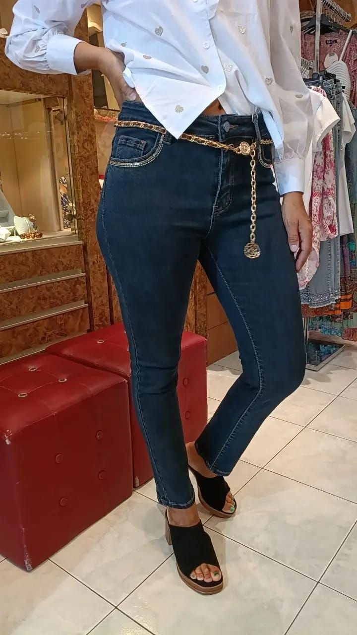Jean Chanelle bleu foncé Jean Chanelle bleu foncé