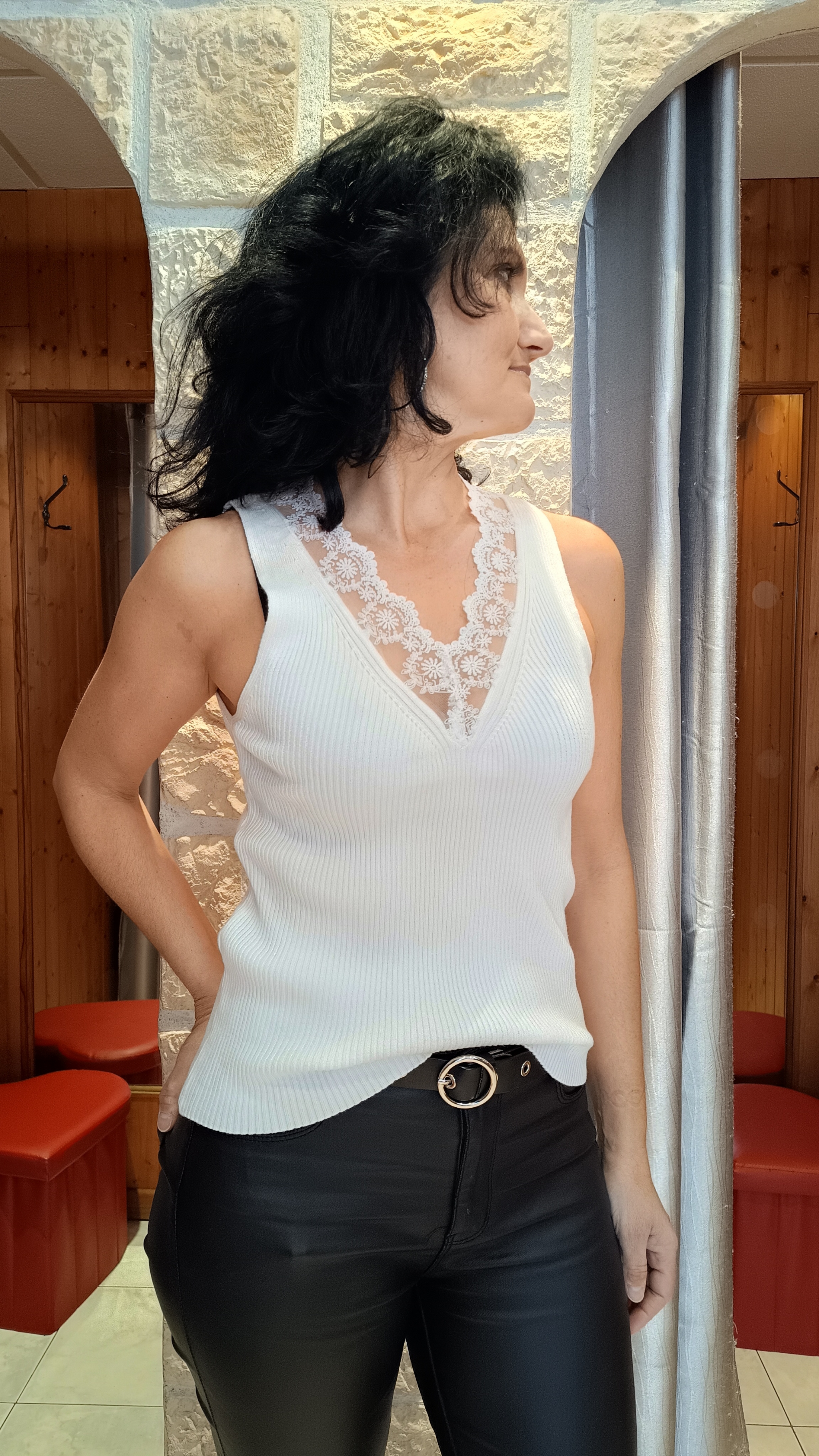 Tricot dentelle blanc 