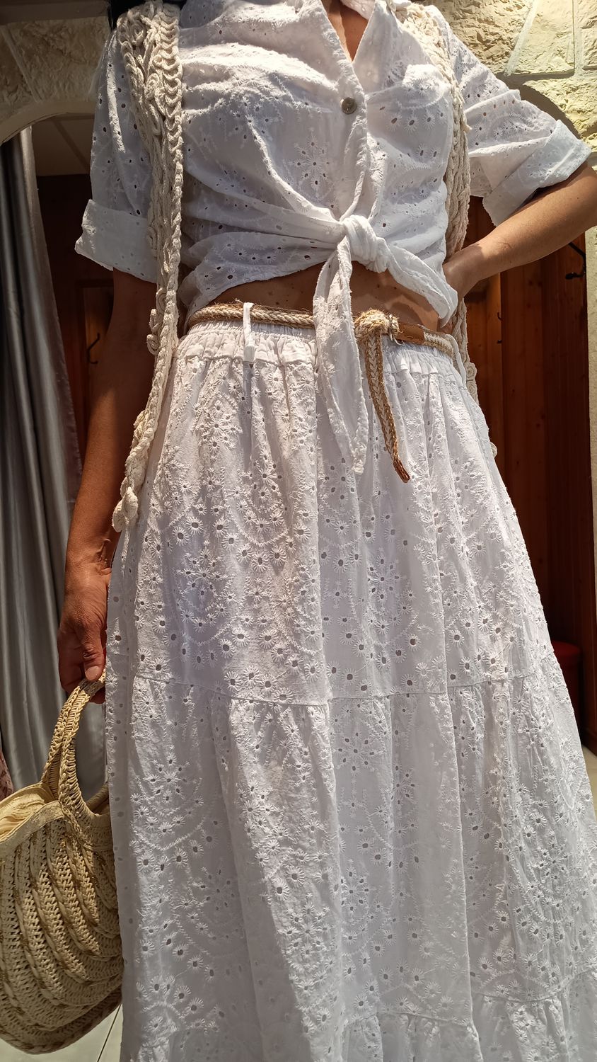 Jupe longue broderie anglaise blanc Jupe longue broderie anglaise blanc