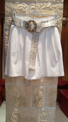 Short à pinces blanc 