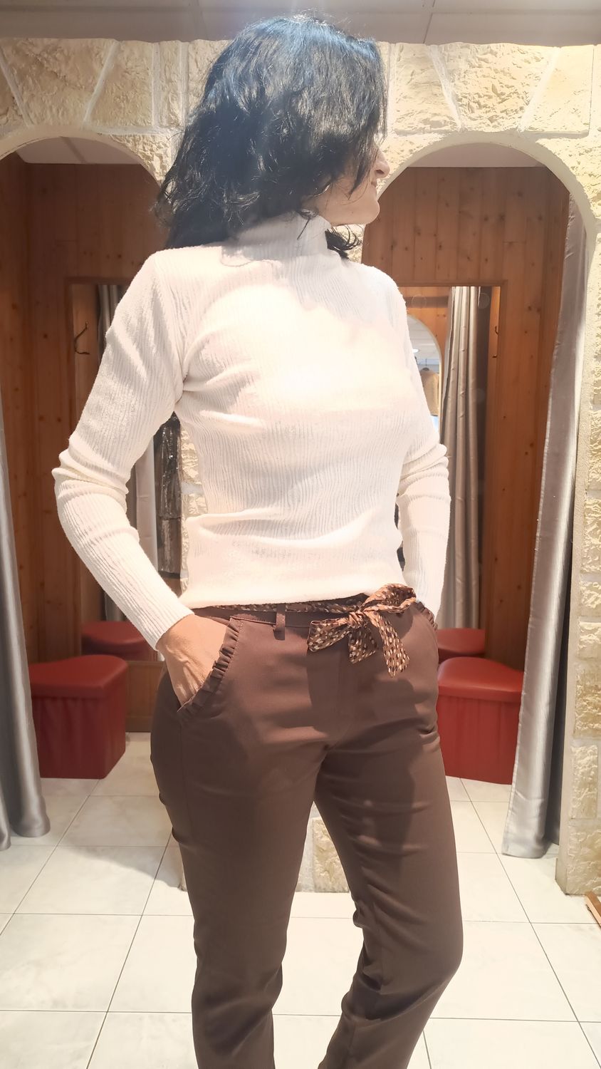 Pull motifs col cheminée pailleté blanc cassé 