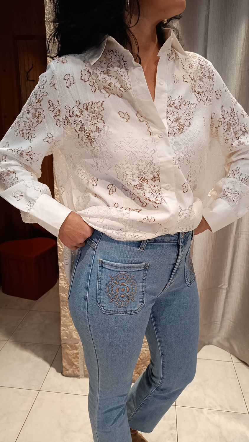 Chemisier dentelle blanc Chemisier dentelle blanc