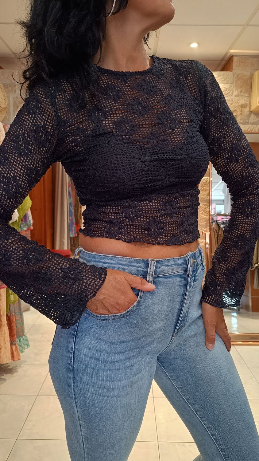 Top dentelle marguerite noir Top dentelle marguerite noir