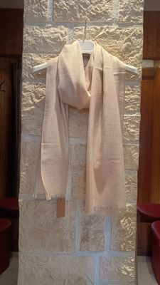 Foulard brillant rose poudré 