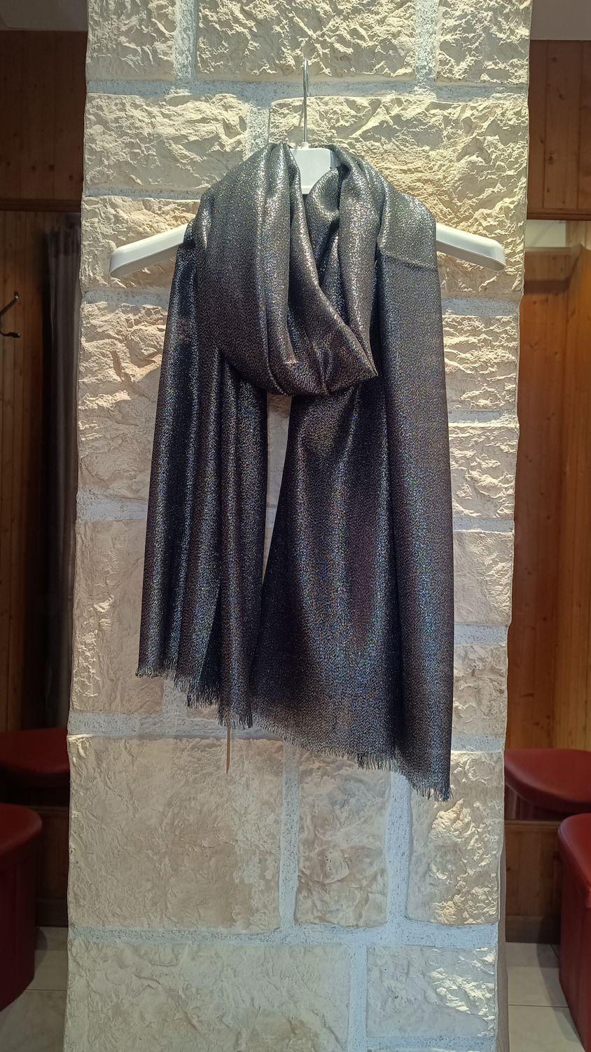 Foulard brillant noir argenté 