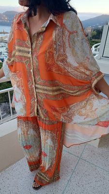 Ensemble fluide imprimé orange 