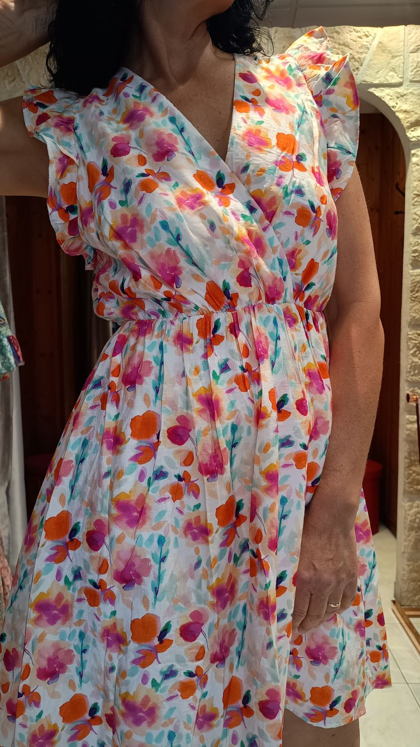 Robe courte Fleurie rose Robe courte Fleurie rose