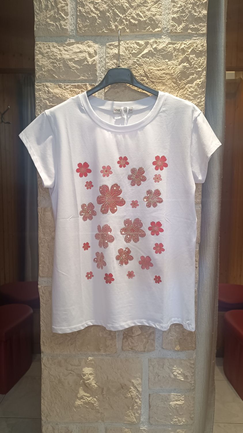 T-shirt Fleurs strass rouge T-shirt Fleurs strass rouge