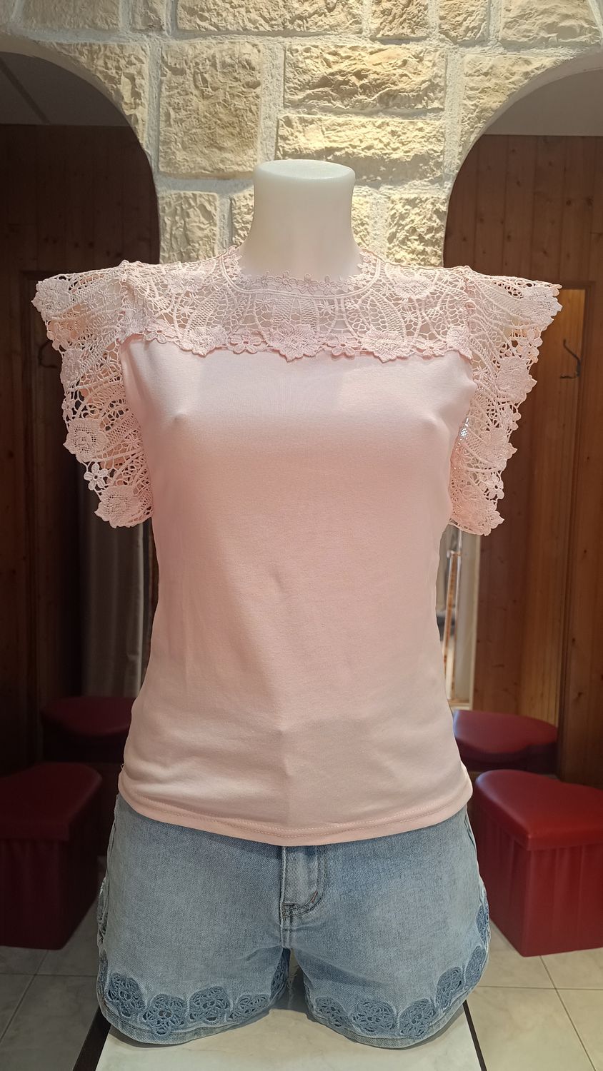 Top dentelle rose