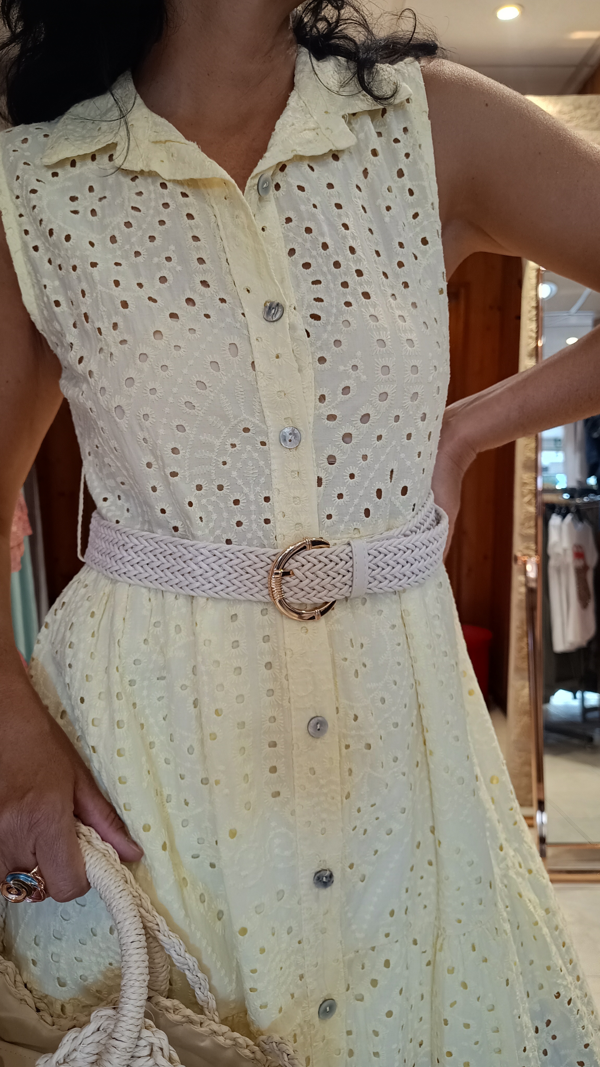 Robe chemisier broderie anglaise jaune clair