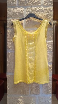 Débardeur ajusté dentelle jaune 